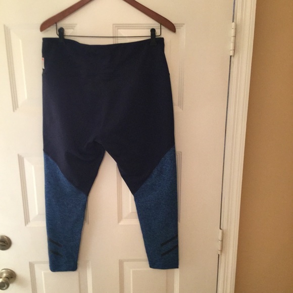 Zella Leggings - Picture 2 of 3